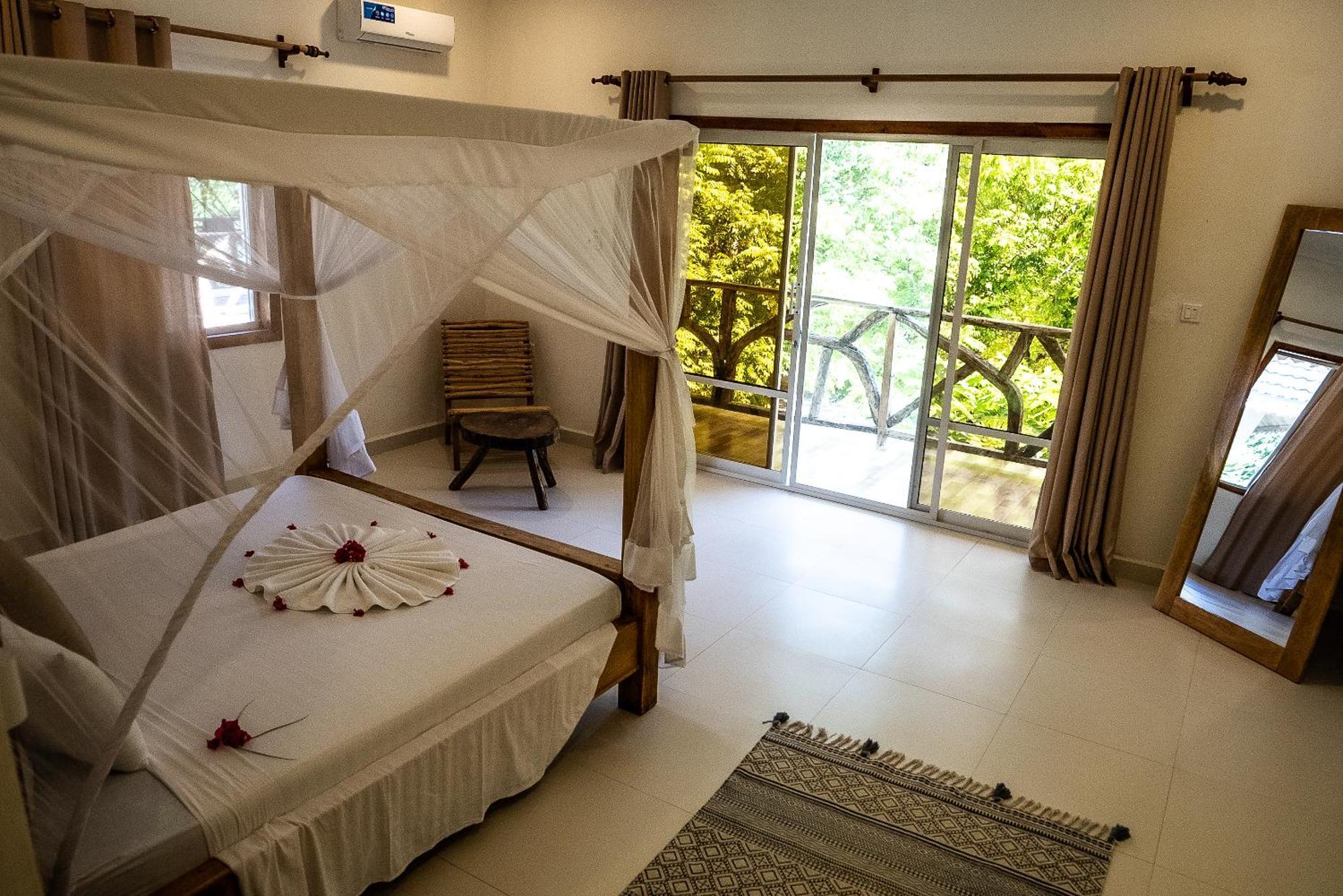 Frangi'Pwani Hotel Paje Exterior photo